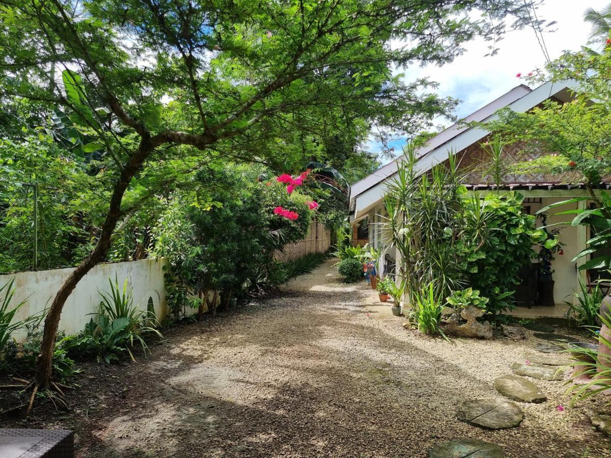 Mannah Garden Staycation Place Panglao Esterno foto